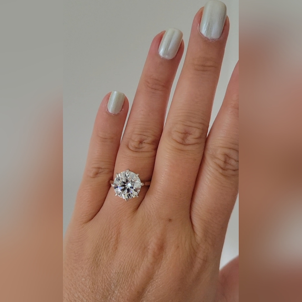 New 5ct Certified Moissanite Ring - Picture 3 of 12